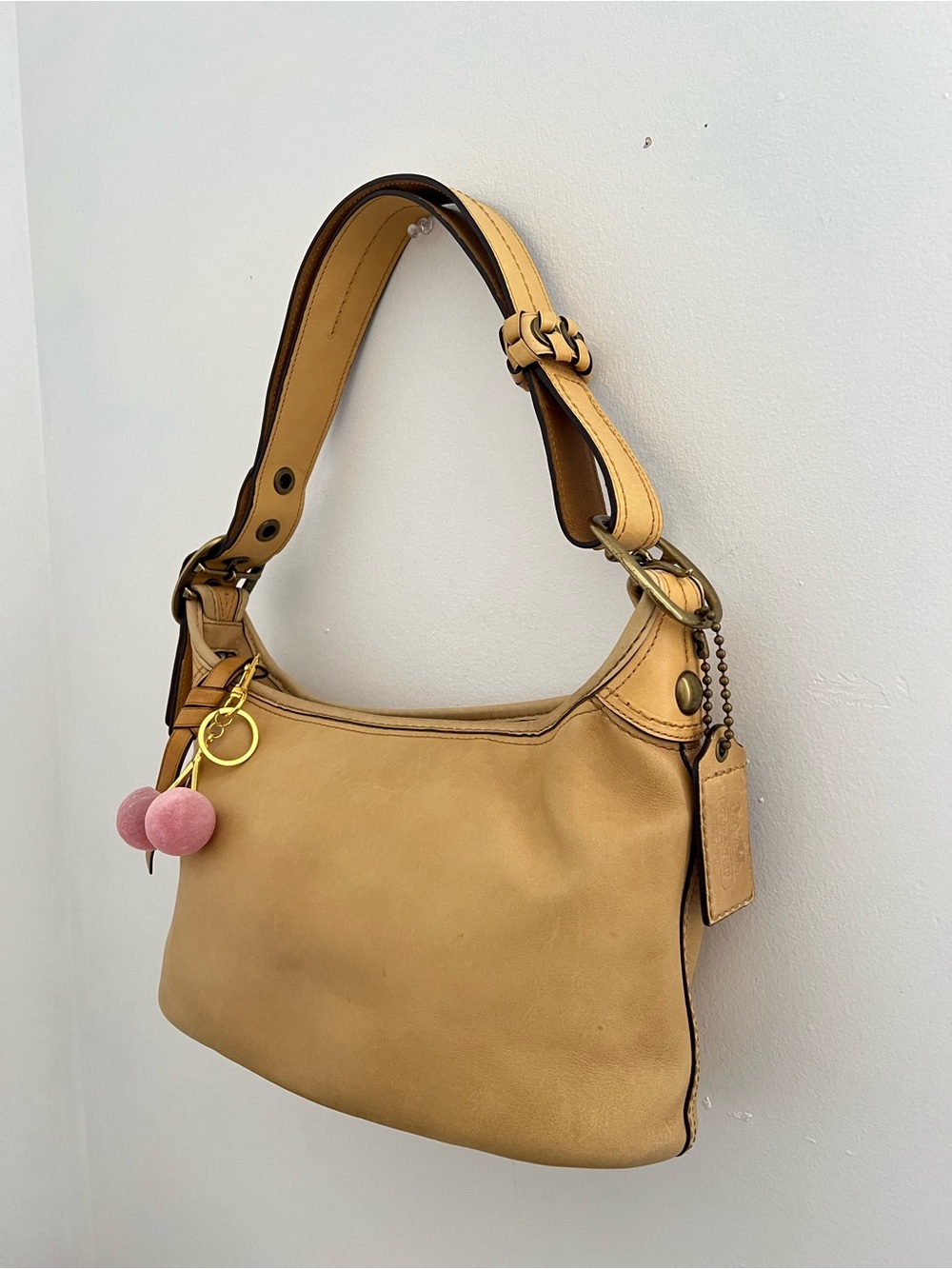 Coach Bag - Picture 3 of 12